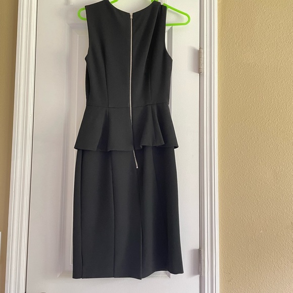 French connection crepe peplum dress - Picture 2 of 4